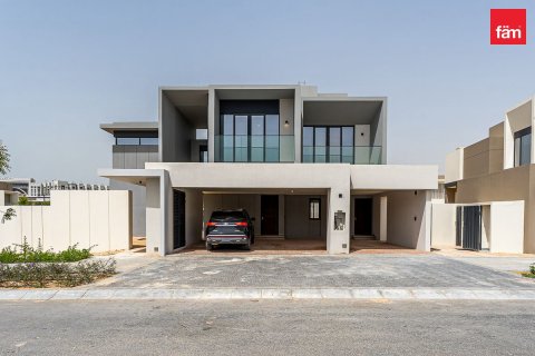 Villa de 5 dormitorios en Jebel Ali, UAE No. 223882 3