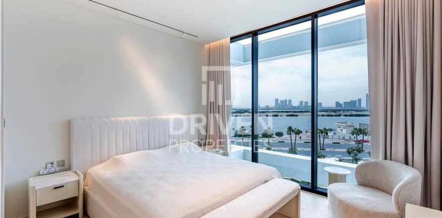 2 bedrooms Apartment in Al Jaddaf, UAE No. 211877