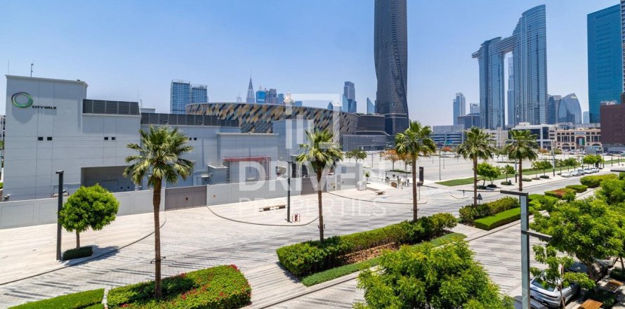 Apartment de 3 dormitorios en Al Wasl, UAE No. 217733