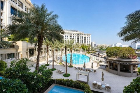 Дуплекс с 3 спальнями в Palazzo Versace, ОАЭ №211460