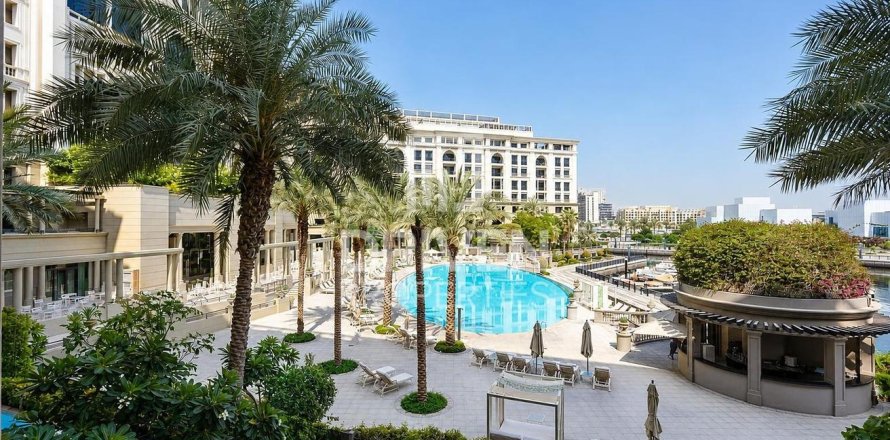 Дуплекс с 3 спальнями в Palazzo Versace, ОАЭ №211460