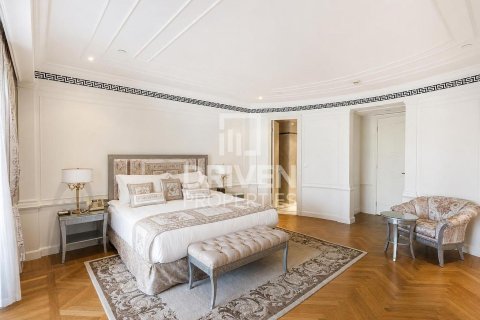 Дуплекс с 3 спальнями в Palazzo Versace, ОАЭ №211460 11