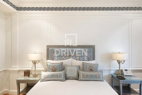 Дуплекс с 3 спальнями в Palazzo Versace, ОАЭ №211460 16