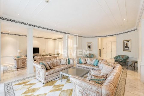 Дуплекс с 3 спальнями в Palazzo Versace, ОАЭ №211460 6