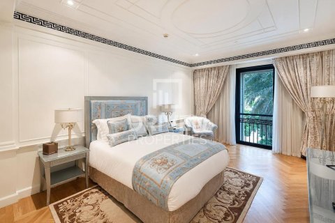 Дуплекс с 3 спальнями в Palazzo Versace, ОАЭ №211460 3