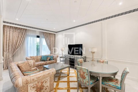 Дуплекс с 3 спальнями в Palazzo Versace, ОАЭ №211460 18