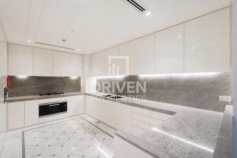 Дуплекс с 3 спальнями в Palazzo Versace, ОАЭ №211460 20
