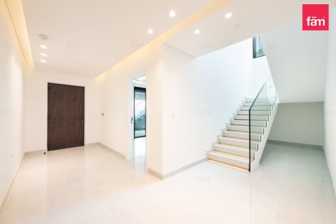 5 bedrooms Villa in Dubai, UAE No. 219265 8