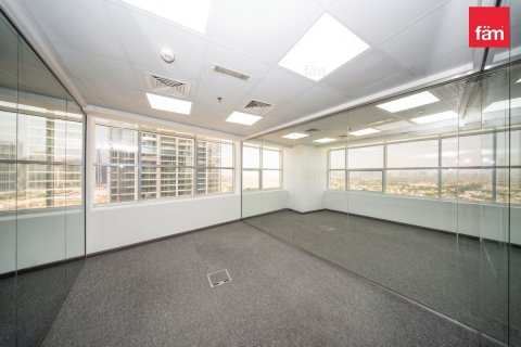 157.4m² Office in Dubai, UAE No. 205346 6