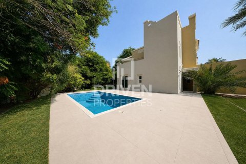 Villa de 4 dormitorios en Victory Heights, UAE No. 221556 28