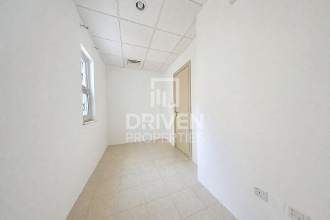 Villa de 4 dormitorios en Victory Heights, UAE No. 221556 19