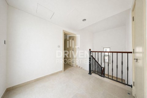 Villa de 4 dormitorios en Victory Heights, UAE No. 221556 21