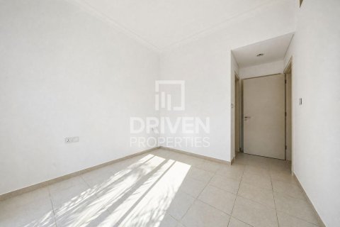 Villa de 4 dormitorios en Victory Heights, UAE No. 221556 15