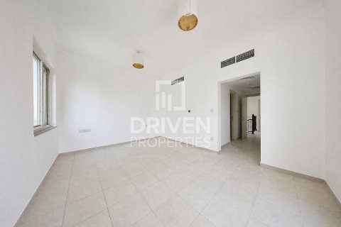 Villa de 4 dormitorios en Victory Heights, UAE No. 221556 11