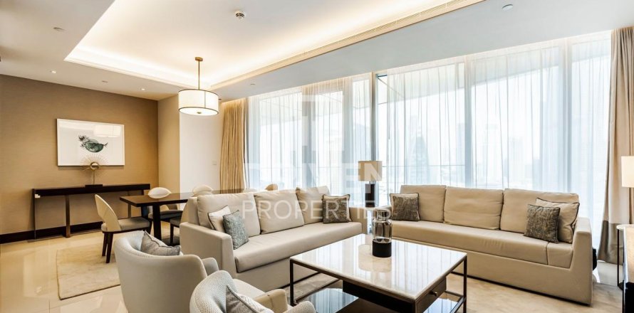 Apartment de 3 dormitorios en The Address Sky View Towers, UAE No. 215214
