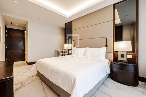 Apartment de 3 dormitorios en The Address Sky View Towers, UAE No. 215214 12