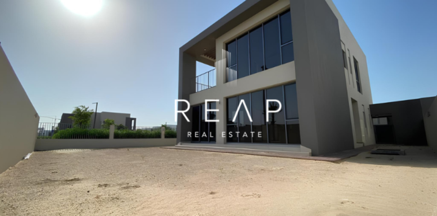 5 bedrooms Villa in Sidra Villas, UAE No. 28892
