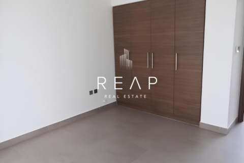5 bedrooms Villa in Sidra Villas, UAE No. 28892 8
