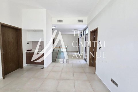 Villa de 4 chambres à Yas Island, UAE No. 223608 3