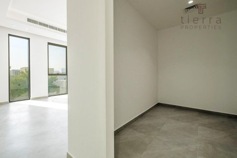 5 bedrooms Villa in Al Barsha South, UAE No. 38879 10
