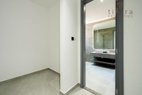 5 bedrooms Villa in Al Barsha South, UAE No. 38879 12