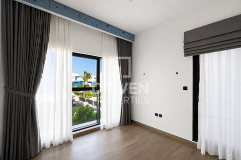 Вилла с 4 спальнями в Damac Lagoons, ОАЭ №218677 15