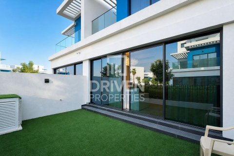 Вилла с 4 спальнями в Damac Lagoons, ОАЭ №218677 27