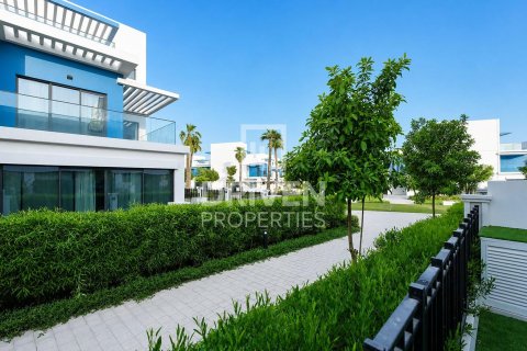 Вилла с 4 спальнями в Damac Lagoons, ОАЭ №218677 28