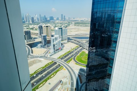 2 bedrooms Apartment in Business Bay, UAE No. 167378 3