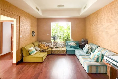 Villa de 5 chambres à Mudon, UAE No. 130178 5