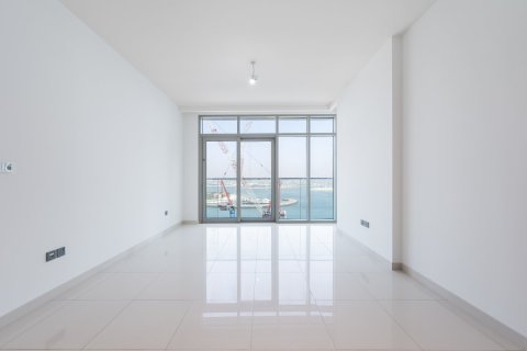 1 غرف نوم شقة في EMAAR Beachfront, الإمارات العربية المتحدة رقم 215364