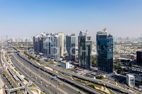 Apartment de 4 dormitorios en West Avenue Tower, UAE No. 162130 6