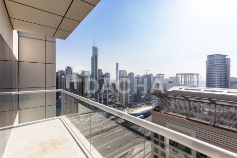 Apartment de 4 dormitorios en West Avenue Tower, UAE No. 162130 11