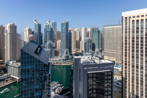 Apartment de 4 dormitorios en West Avenue Tower, UAE No. 162130 8
