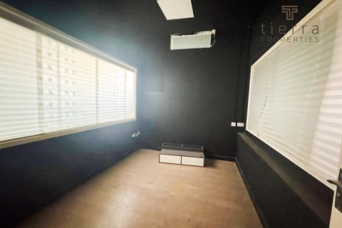 Warehouse de 464.5m² en Al Quoz, UAE No. 47664 8
