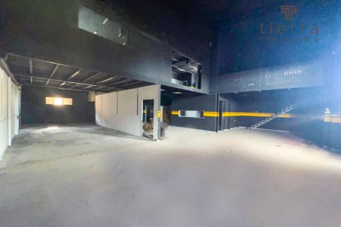 Warehouse de 464.5m² en Al Quoz, UAE No. 47664 3
