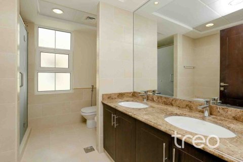 4 غرف نوم فيلا في Rahat, الإمارات العربية المتحدة رقم 220787 23