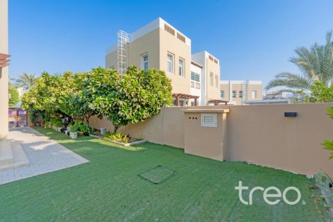 4 غرف نوم فيلا في Rahat, الإمارات العربية المتحدة رقم 220787 24