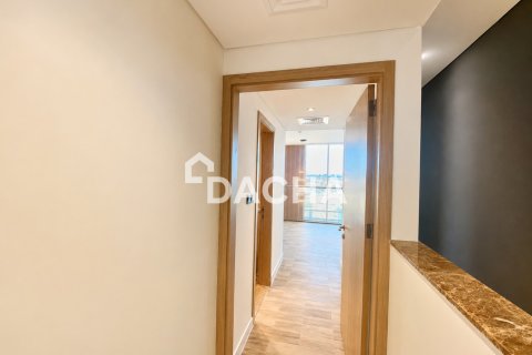 Таунхаус с 2 спальнями в Dubai Land, ОАЭ №162161 16