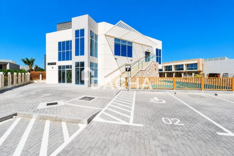 Таунхаус с 2 спальнями в Dubai Land, ОАЭ №162161 25