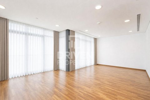 2 bedrooms Apartment in DIFC, UAE No. 223048