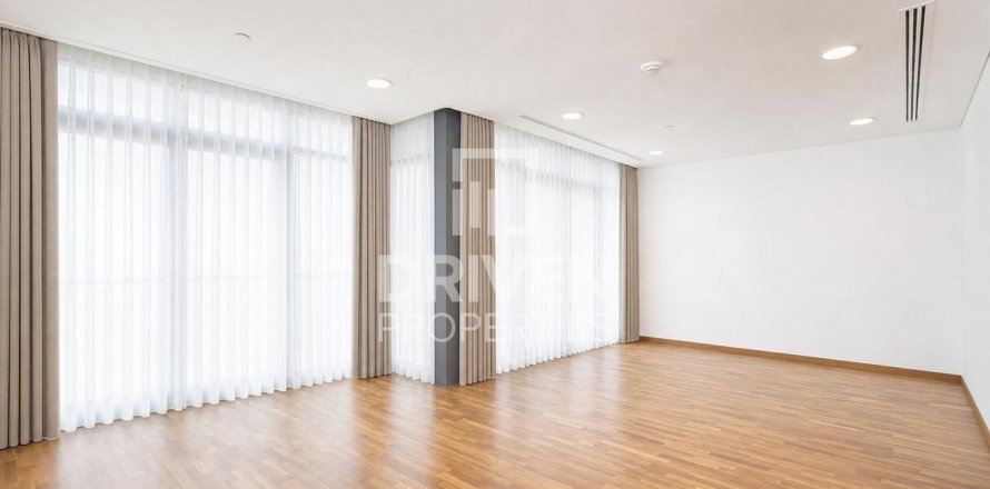2 bedrooms Apartment in DIFC, UAE No. 223048