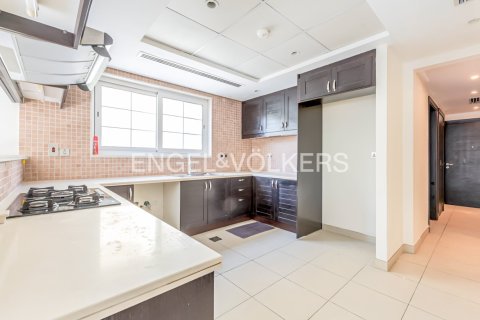 3 غرف نوم فيلا في Jumeirah Islands, الإمارات العربية المتحدة رقم 147205 4