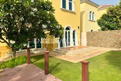 3 غرف نوم فيلا في Jumeirah Islands, الإمارات العربية المتحدة رقم 147205 11