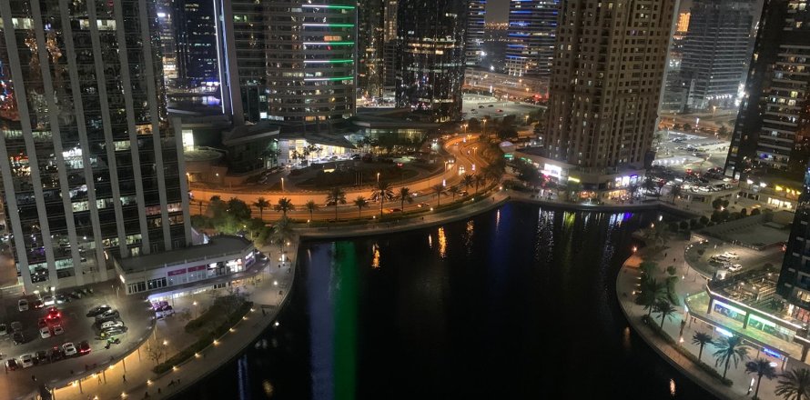 Studio Apartment in Jumeirah Lake Towers, UAE No. 212961