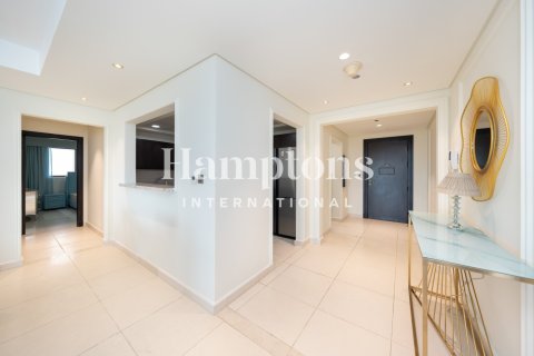Apartment de 3 dormitorios en FIVE Palm Jumeirah, UAE No. 223628 26