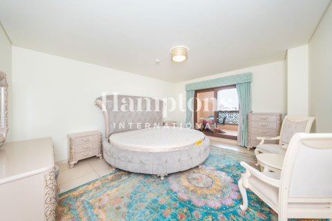 Apartment de 3 dormitorios en FIVE Palm Jumeirah, UAE No. 223628