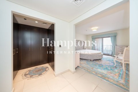 Apartment de 3 dormitorios en FIVE Palm Jumeirah, UAE No. 223628 6