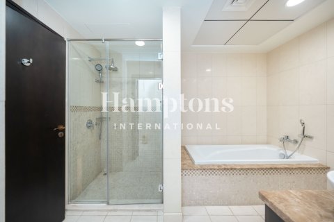 Apartment de 3 dormitorios en FIVE Palm Jumeirah, UAE No. 223628 9