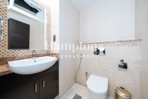 Apartment de 3 dormitorios en FIVE Palm Jumeirah, UAE No. 223628 24